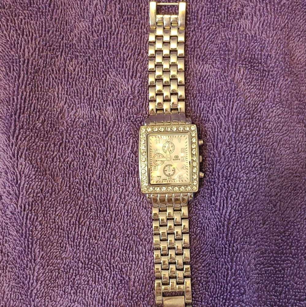 Woman's CG Quartz Watch‎